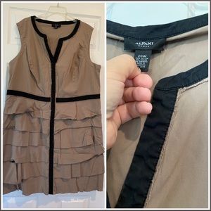 Khaki dress with black trim; wrinkles iron out.